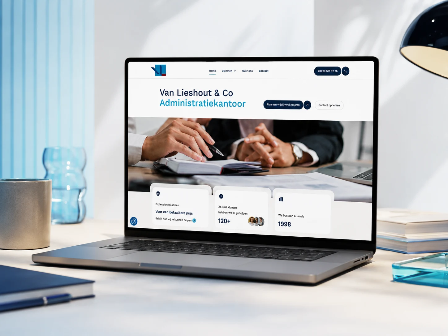 Van Lieshout & Co &mdash; MK Vision projectmedia